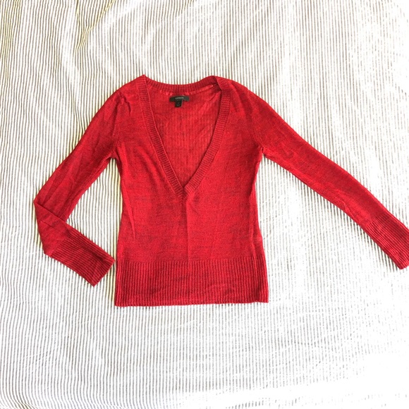 Burgundy Merino/ Alpaca /Mohair Deep V sweater - Picture 2 of 7